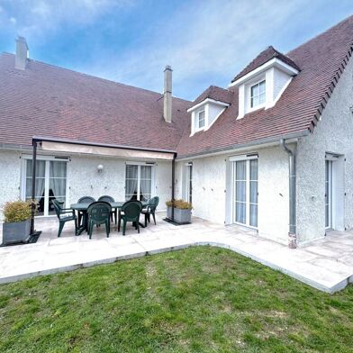 Maison 8 pièces 599000 €
