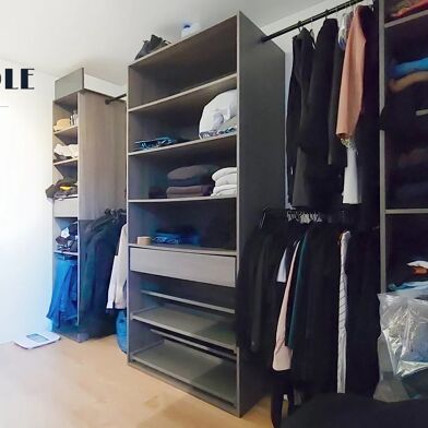 Maison 5 pièces 1450 €