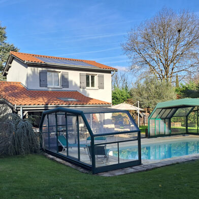 Maison 5 pièces 649000 €