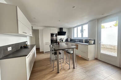 Maison 8 pièces 320000 €