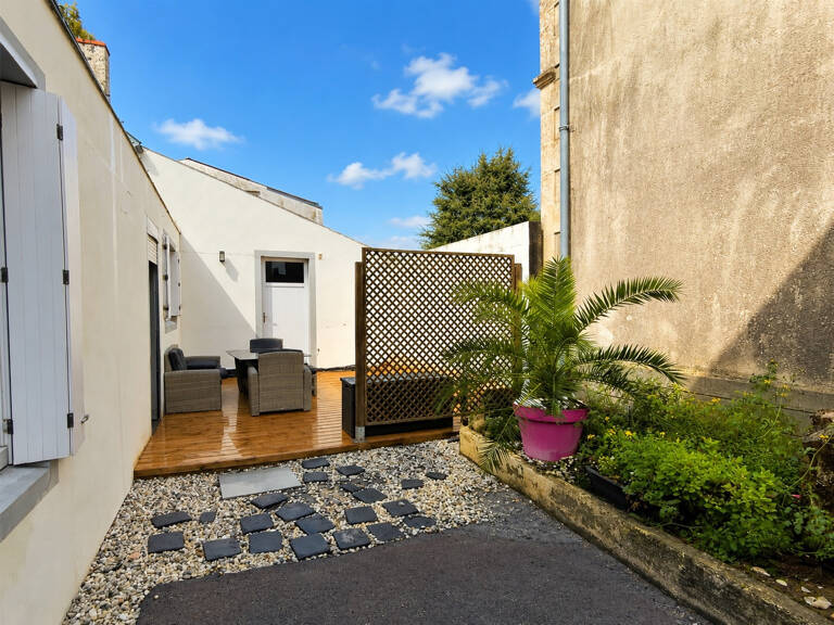 Grande Maison de Ville avec studio indépendant loué - 170m2 — photo 1