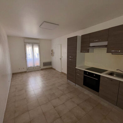 Appartement 2 pièces 725 €