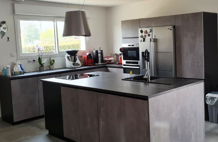 Maison 4 chambres garage avec jardin — photo 2