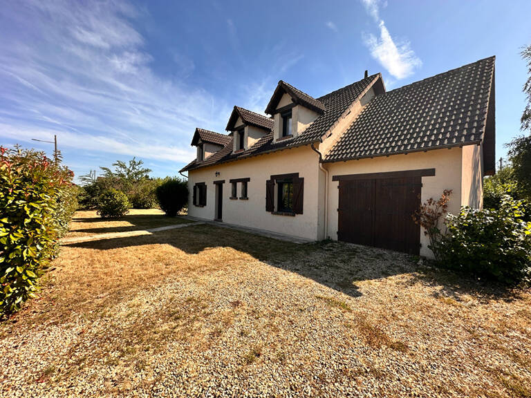 Maison familiale 140 m² ? 5 chambres ? Terrain 1 067 m² ? Aubigny-sur-Nère — photo 1