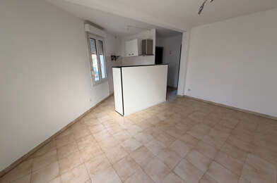 Appartement 3 pièces 843 €