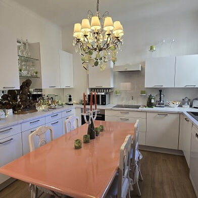 Appartement 5 pièces 605000 €