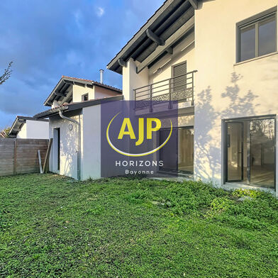 Maison 5 pièces 479000 €