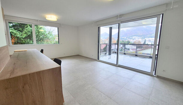 Appartement 3 pièces  à louer Voiron 38500