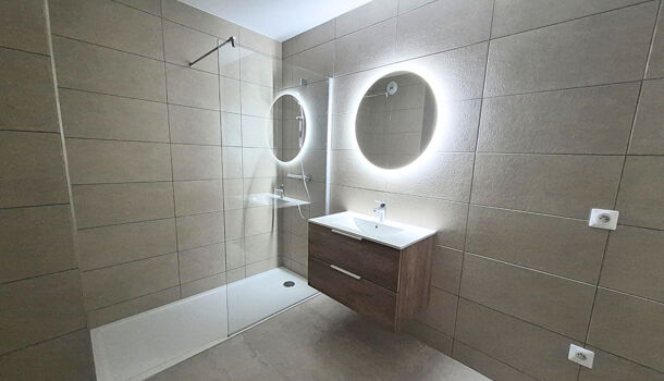 Appartement 3 pièces  à louer Voiron 38500