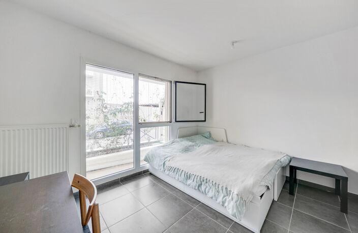 VILLEURBANNE - LA DOUA - INVESTISSEMENT LOCATIF STUDIO — photo 4