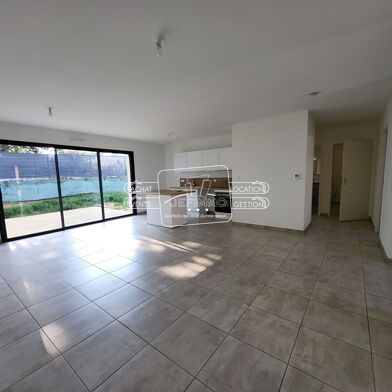 Maison 4 pièces 1003 €