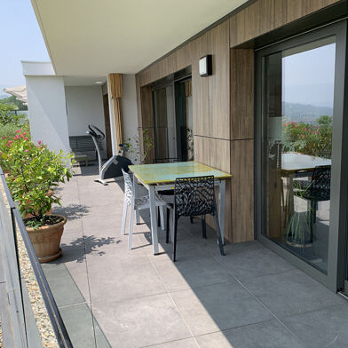 Appartement 4 pièces 527000 €