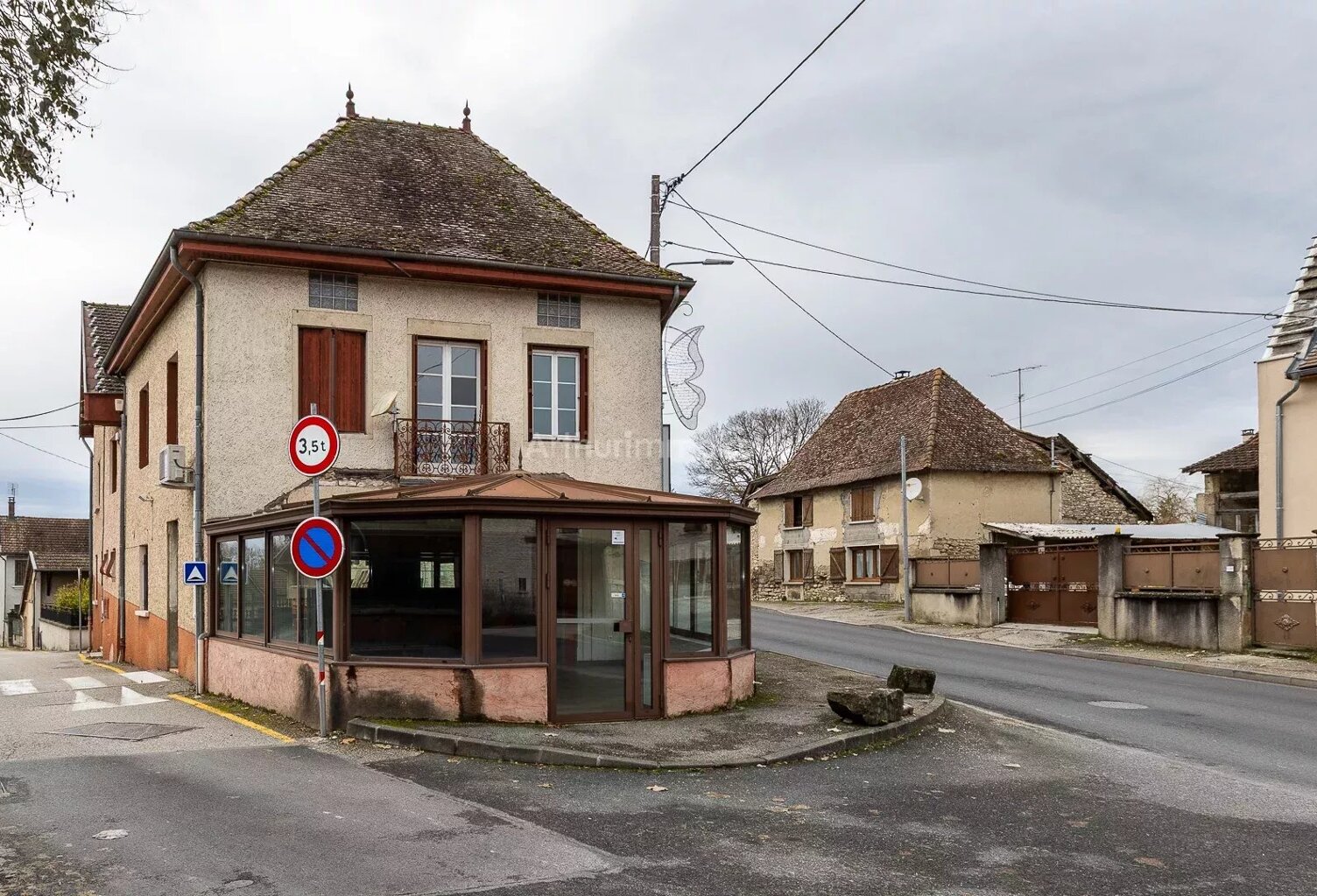 Vente immeuble  291 m² Arandon-Passins (38510) — photo 1