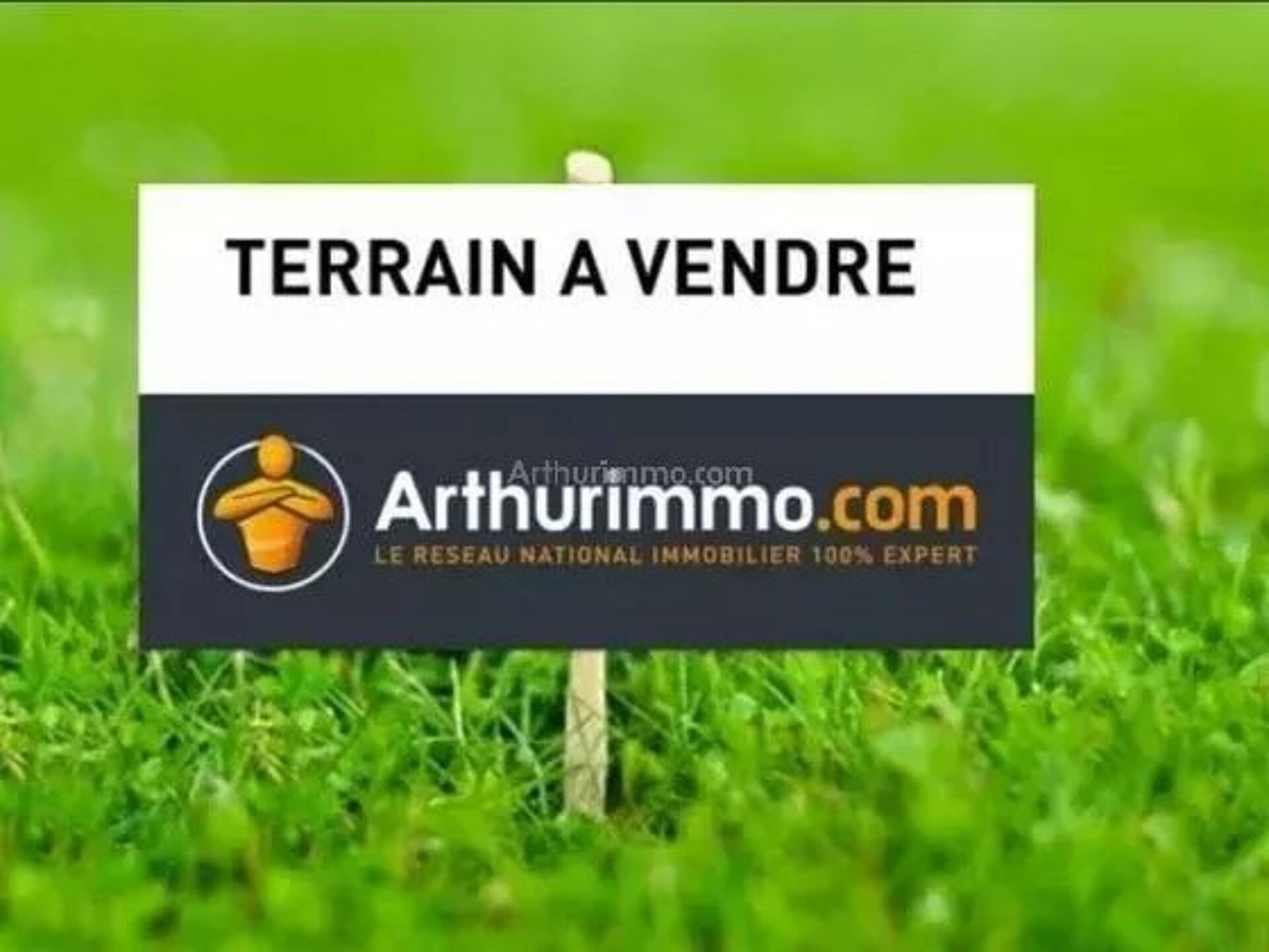 Vente Terrain 695 m2 à Montlhéry · 209 000 €