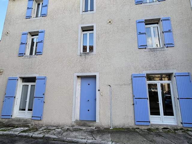 A vendre - Immeuble de rapport 265 m2 à Meyrannes — photo du bien