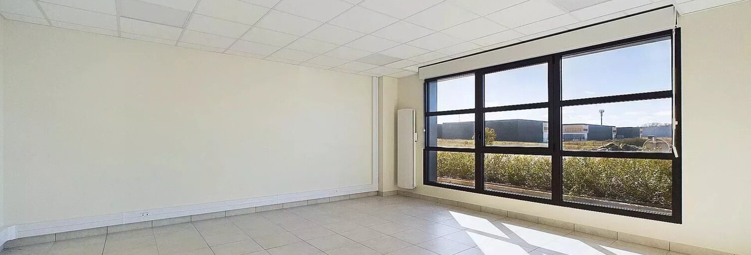 Commerce  573 m² à louer à Gellainville (28630)