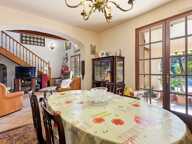 La Bouverie : Grande maison provençale avec piscine et potentiel exceptionnel — photo 4