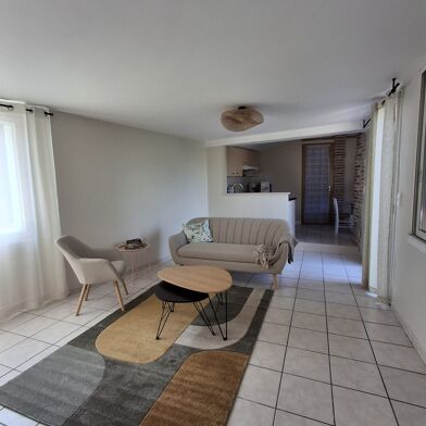 Maison 3 pièces 800 €