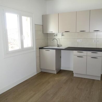 Appartement 3 pièces 683 €