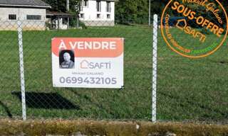 Terrain  1380 m² à vendre à Voiron (38500)