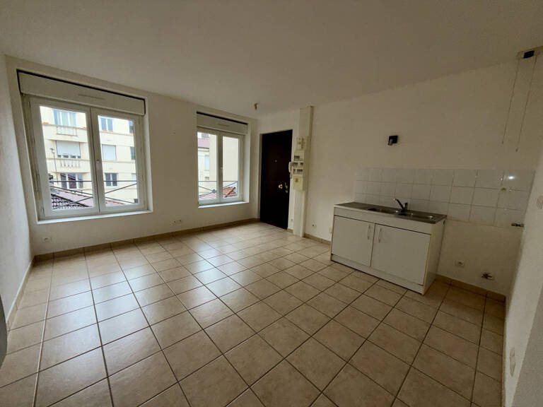 F2 JEAN JAURES — photo 1