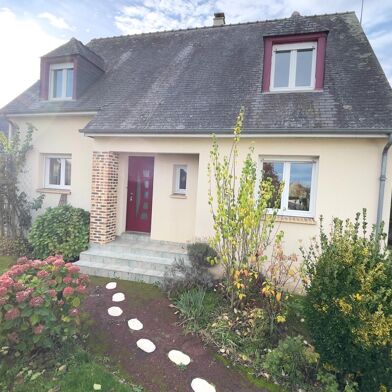 Maison 6 pièces 240800 €