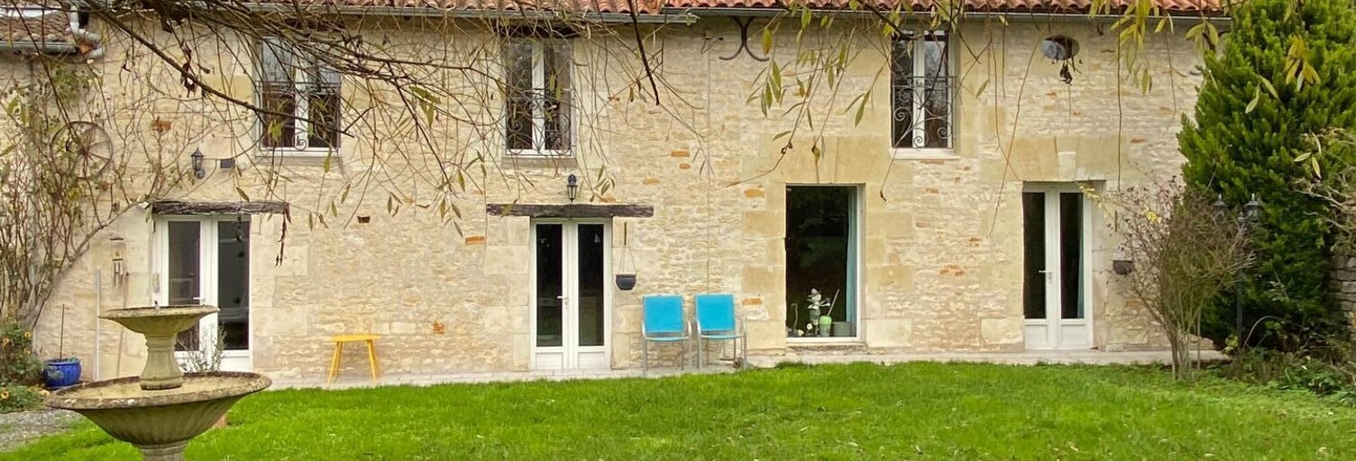 Maison 12 Pièces 200 m² à vendre à Sammarçolles (86200)