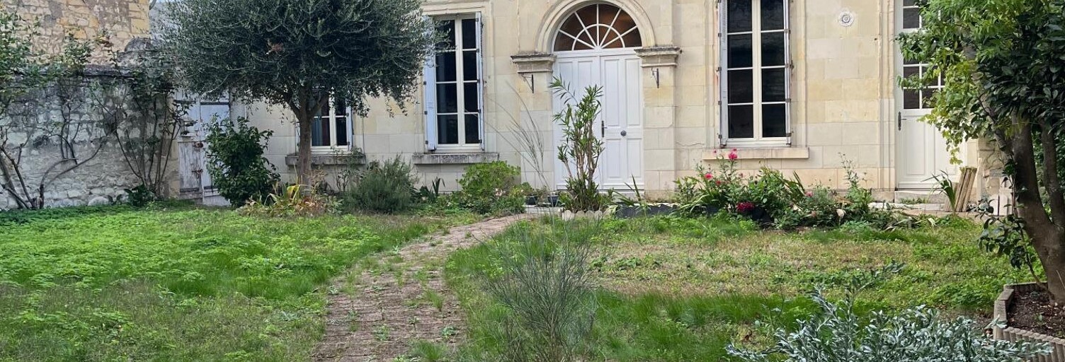 Maison 8 Pièces 270 m² à vendre à Bourgueil (37140)