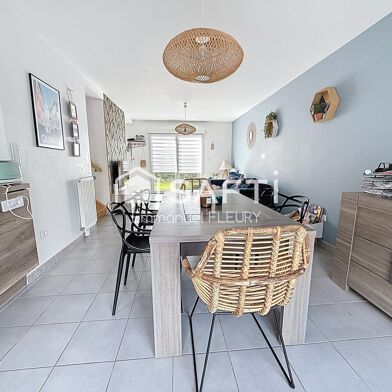 Maison 4 pièces 299500 €