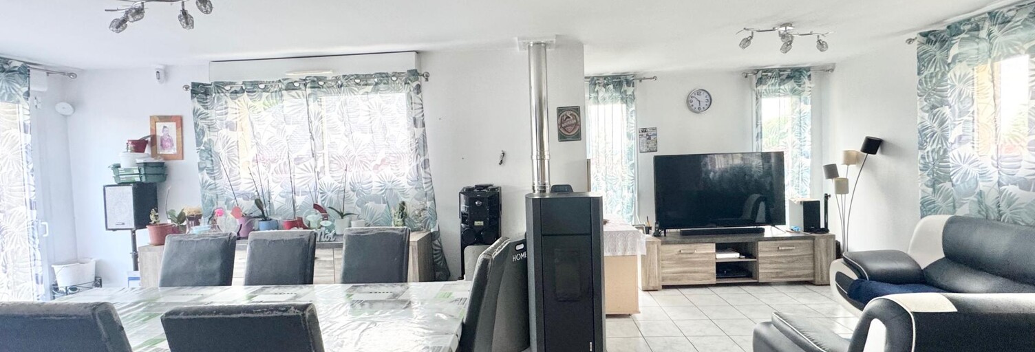 Maison 5 Pièces 101 m² à vendre à Ernée (53500)