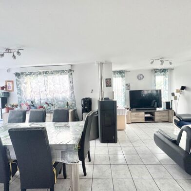 Maison 5 pièces 215000 €