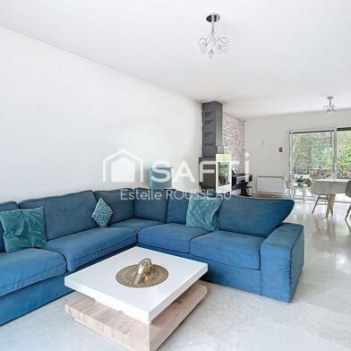 Maison 8 pièces 560000 €