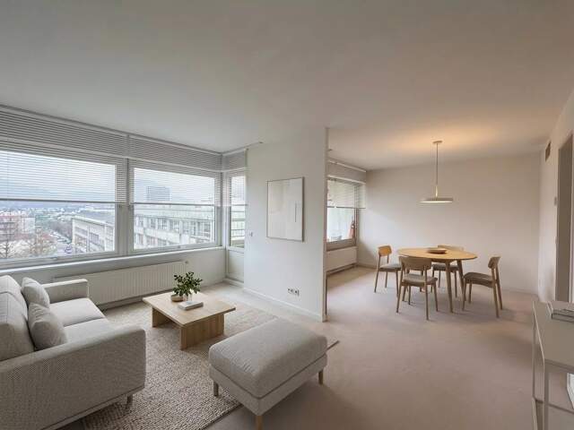 Proche parc Micaud, Etage élevé, Lumineux appt de 79 m² — photo du bien