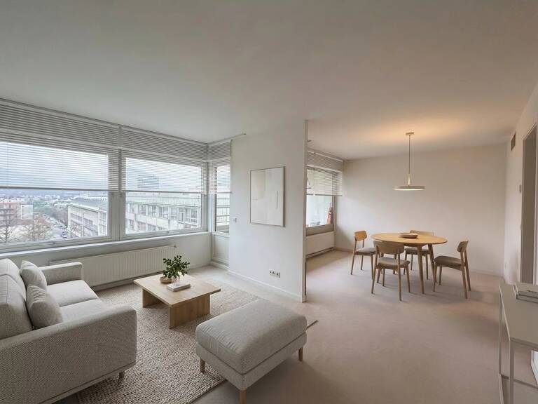 Proche parc Micaud, Etage élevé, Lumineux appt de 79 m² — photo 1