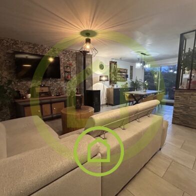 Maison 6 pièces 295000 €