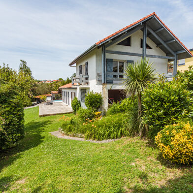 Maison 6 pièces 1390000 €