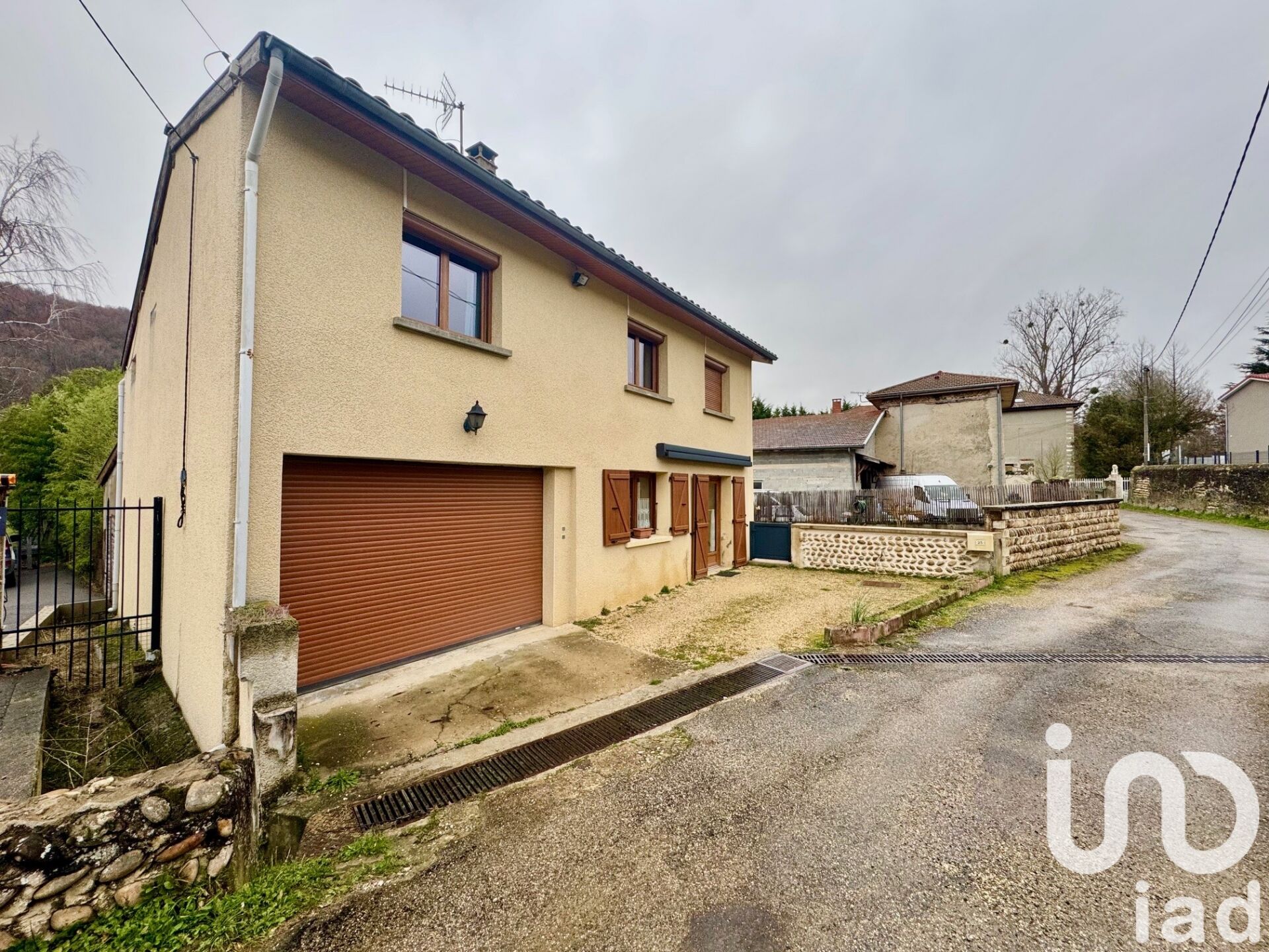 Beaurepaire - 119m² - 5p. - 3ch.