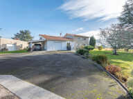 MAISON CONTEMPORAINE - 5 CH - 165 M2 + POOLHOUSE 88 M2 - SUR — photo 2