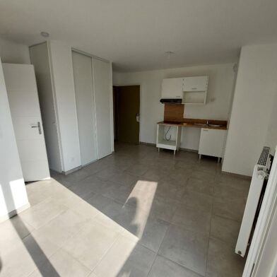 Appartement 2 pièces 585 €