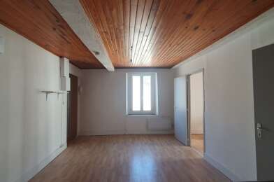 Appartement 3 pièces 560 €