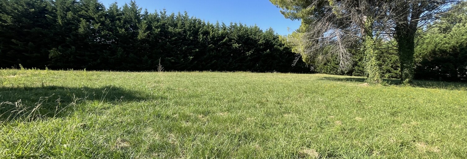 Terrain  1200 m² à vendre à Saint-Rémy-de-Provence (13210)