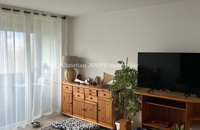 F4 — photo 2