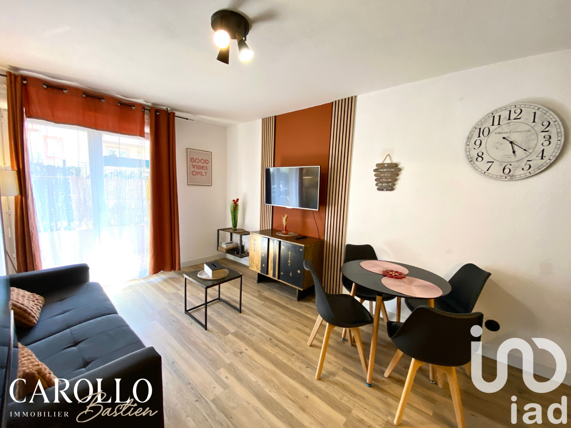 Vente Appartement 2 pièces - Photo 2