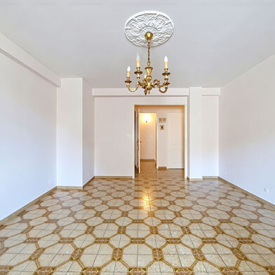 Appartement 3 pièces 135000 €