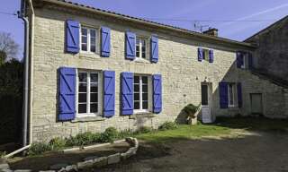 Maison 5 Pièces 158 m² à vendre à Saint-Mandé-sur-Brédoire (17470)