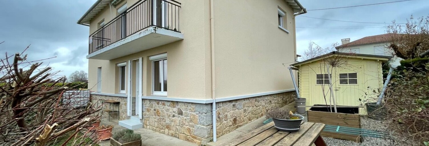 Maison 5 Pièces 108 m² à vendre à Pleaux (15700)