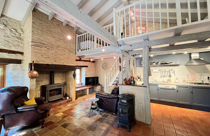 Coquette maison de caractère, secteur Villeréal — photo 4