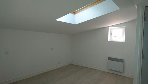 Appartement 3 pièces  à louer Rochelle (La) 17000