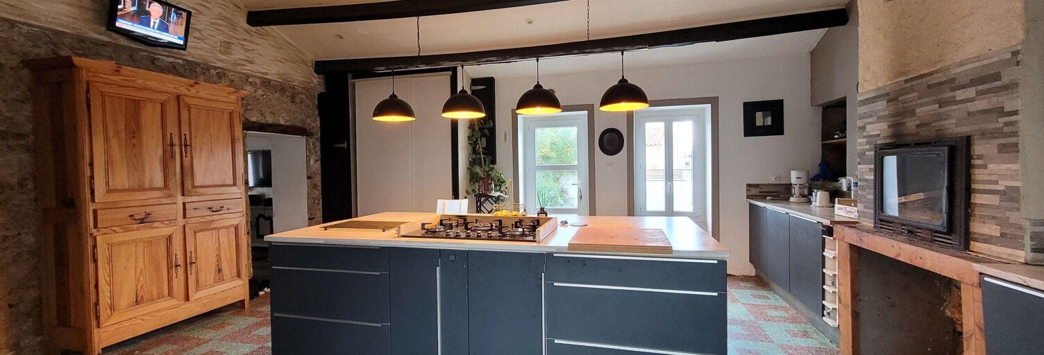 Maison 5 Pièces 136 m² à vendre à Le Bernard (85560)