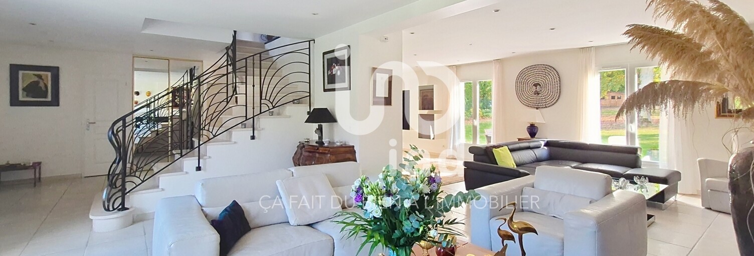 Maison 7 Pièces 280 m² à vendre à Le Coudray-Montceaux (91830)